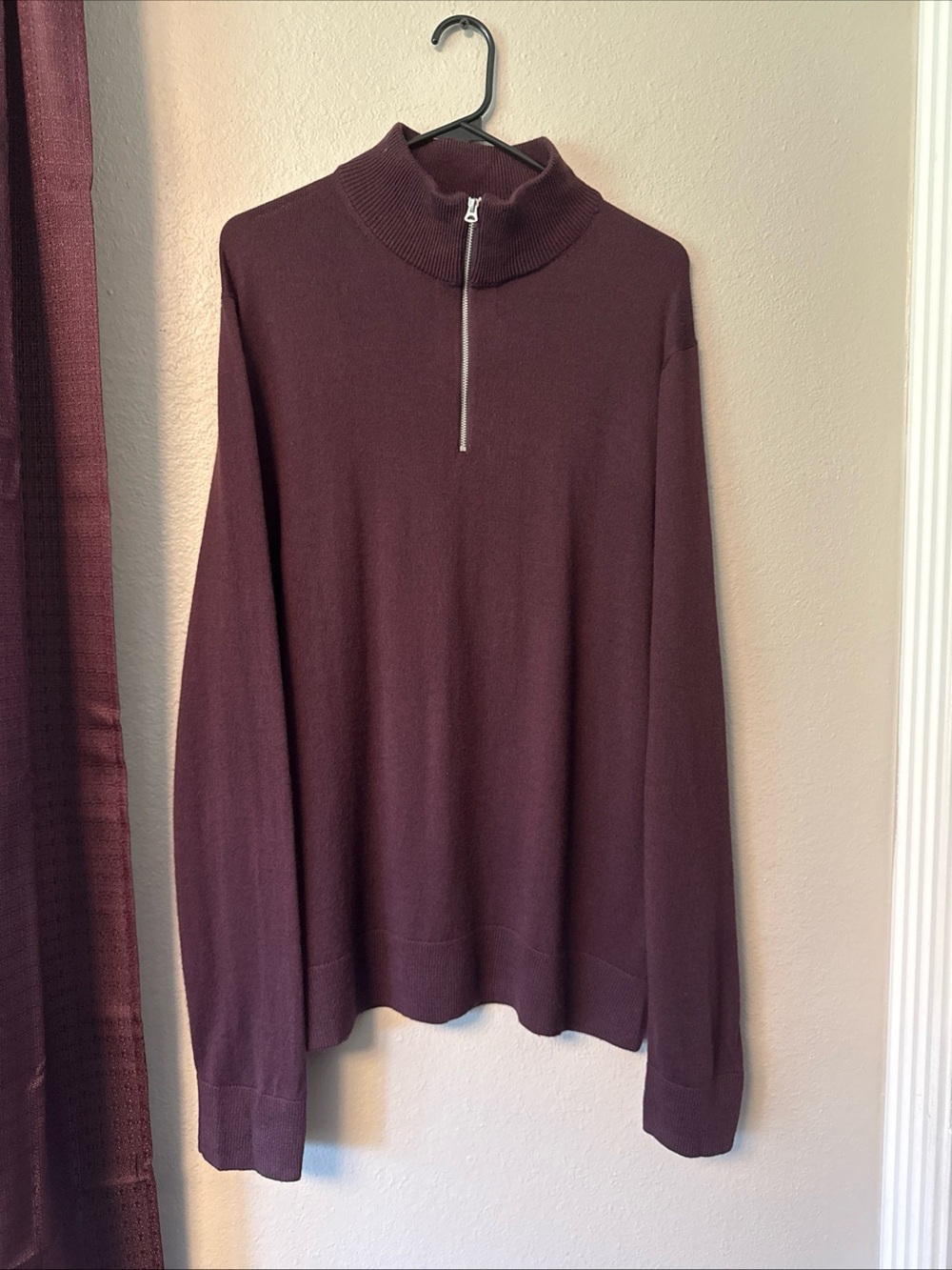 RB33 J.Crew Men’s Quarter Zip Wine Pullover Sweater Size Extra Large
